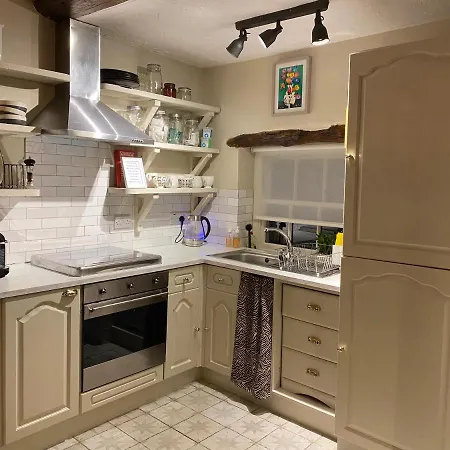 The Folly * سيدبرغ