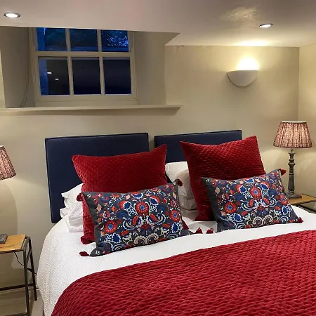 The Folly Holiday home